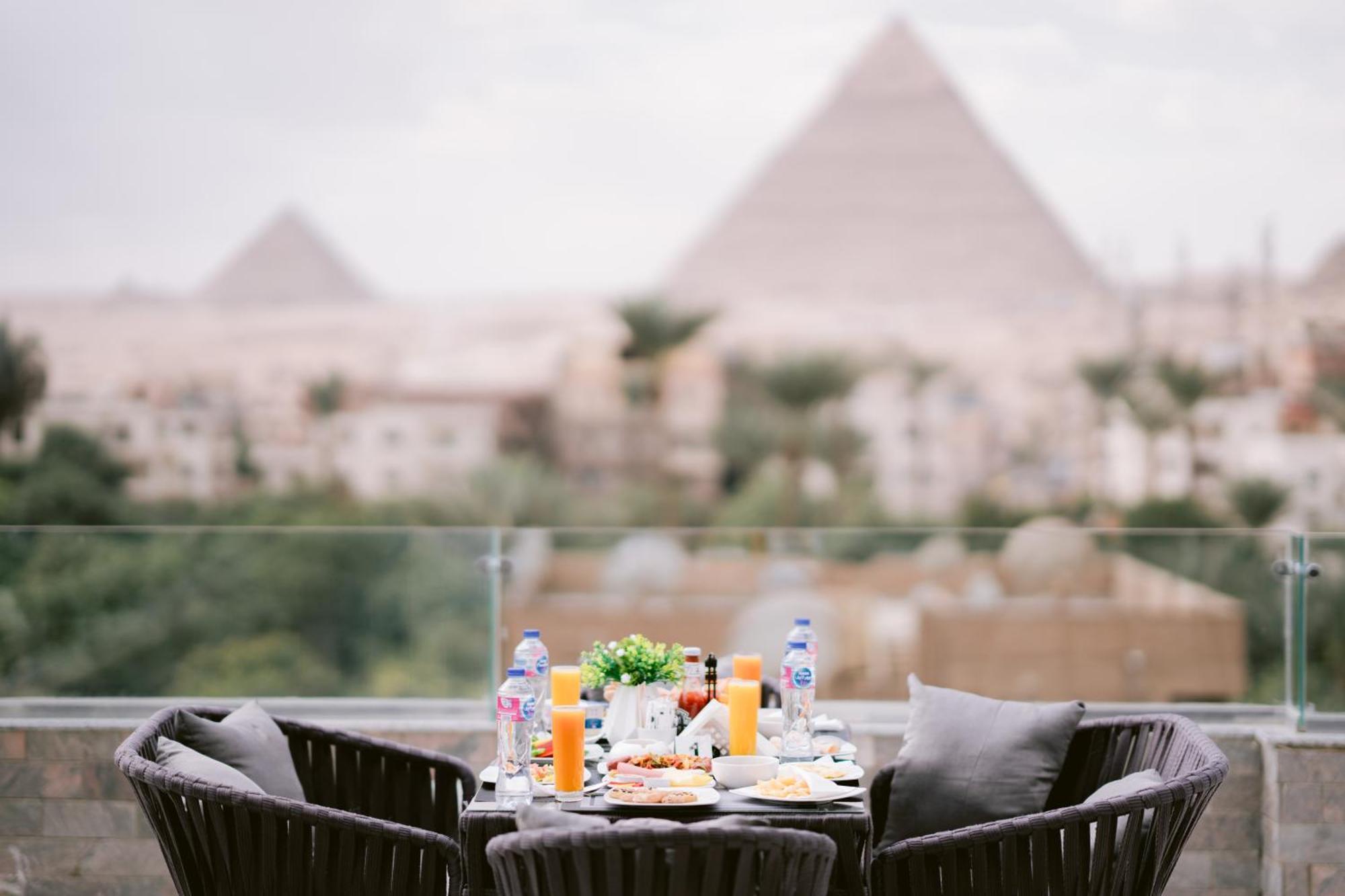 Tuya Pyramids Hotel